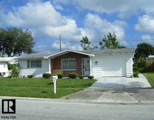 5125 Tammy Ln., Holiday, FL 34690