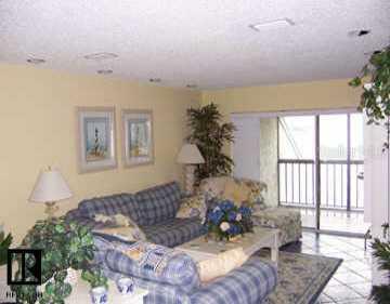 7300 Sunshine Skyway Ln. #209, St Petersburg, FL 33711