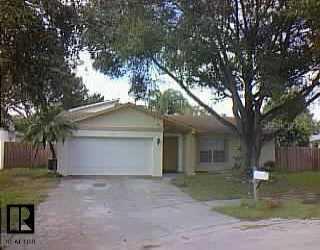 1942 Halifax Ln., Clearwater, FL 33763