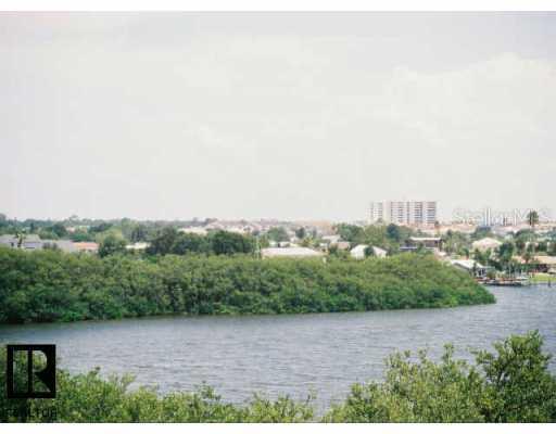 1332 Pasadena Ave. #501, South Pasadena, FL 33707