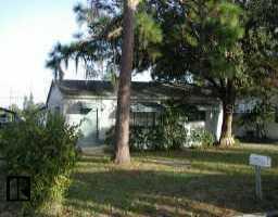 1402 Freemont St., Gulfport, FL 33707