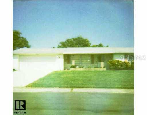 5239 Eagle Dr., Holiday, FL 34690