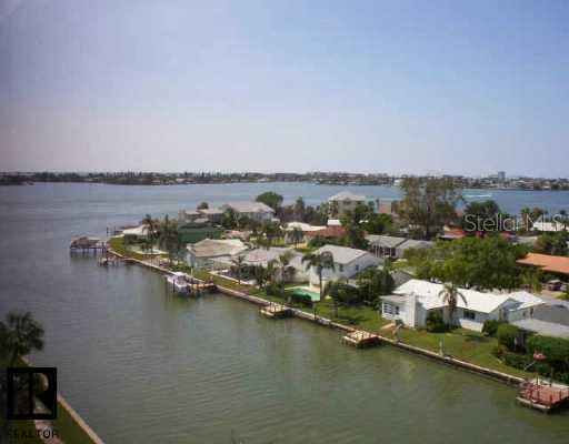 4725 Cove Cir. #808, St Petersburg, FL 33708