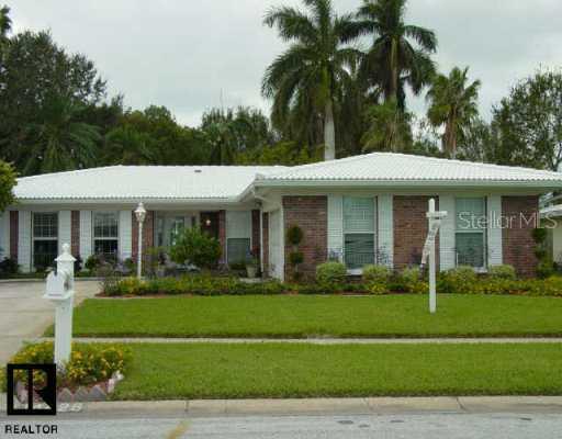 14428 Mooring Dr., Seminole, FL 33776