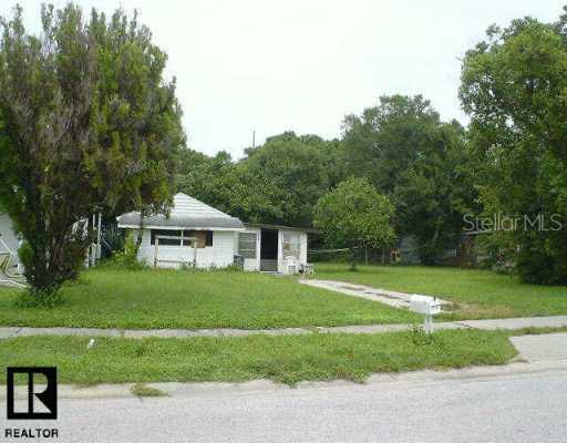 5500 Crissman Dr., St. Petersburg, FL 33714