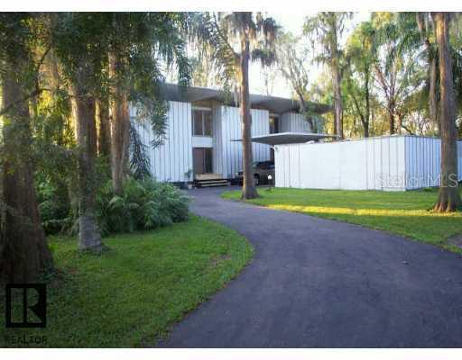 1400 Julie Lagoon, Lutz, FL 33549