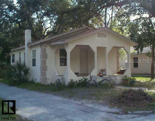 905 Nicholson St., Clearwater, FL 33755