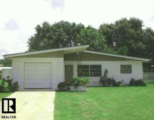 1920 Hacienda Way, Holiday, FL 34690