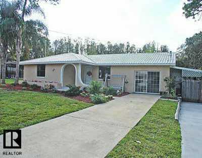 1116 Oakwood St., Tarpon Springs, FL 34689