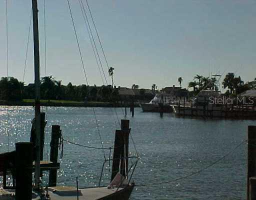 350 Pinellas Bayway #5, Tierra Verde, FL 33715