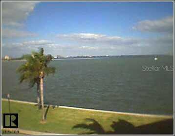 115 1st St. #205, Tierra Verde, FL 33715