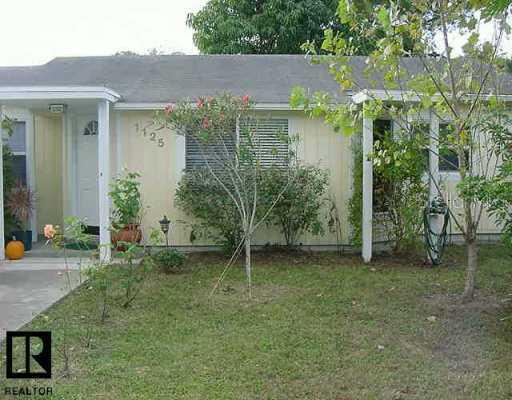 1125 Gray St., Gulfport, FL 33707