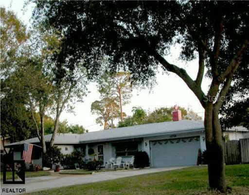 11716 Oakridge Ave., Seminole, FL 33772
