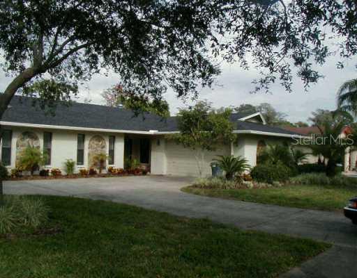 1422 Tallahassee Dr., Tarpon Springs, FL 34689