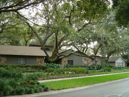 3424 Valley Ranch Dr., Lutz, FL 33548