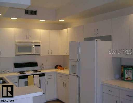 4750 Dolphin Cay Ln. #103, St Petersburg, FL 33711