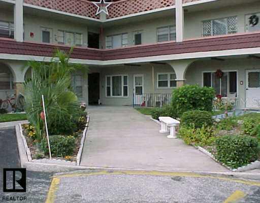 2072 Australia Way #14, Clearwater, FL 33763