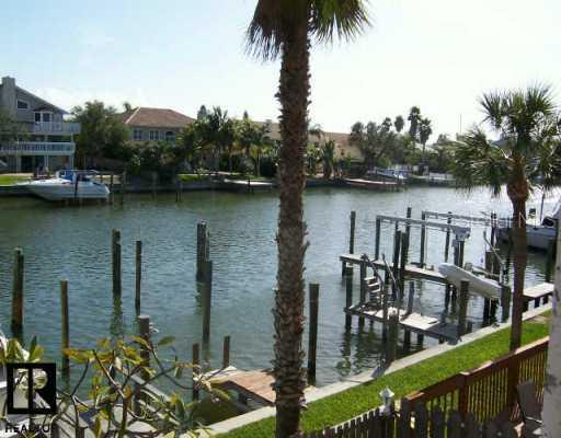 751 Pinellas Bayway #104, Tierra Verde, FL 33715