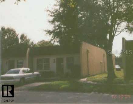 13748 Oakwood Ln. #5, Seminole, FL 33776