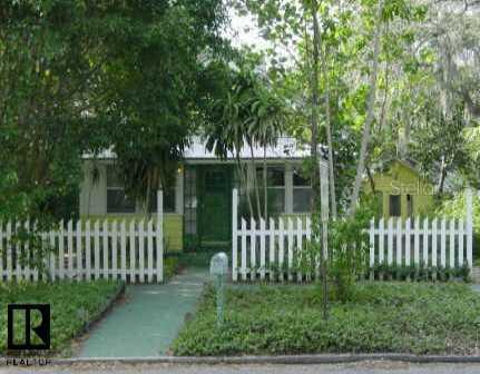 2725 Beach Blvd., Gulfport, FL 33707