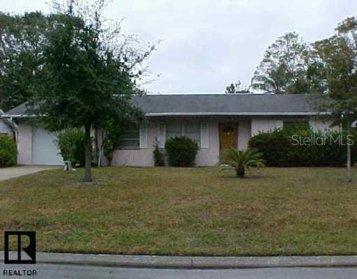 930 Orangeview Dr., Largo, FL 33778