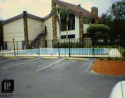 1260 113th Ave. #g202, Tampa, FL 33612