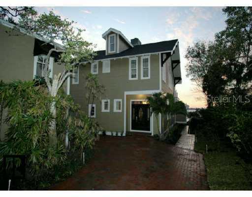 1212 Sunset Dr., Clearwater, FL 33756