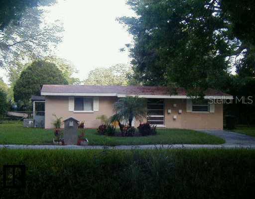 1246 S Hillcrest Ave., Clearwater, FL 33756