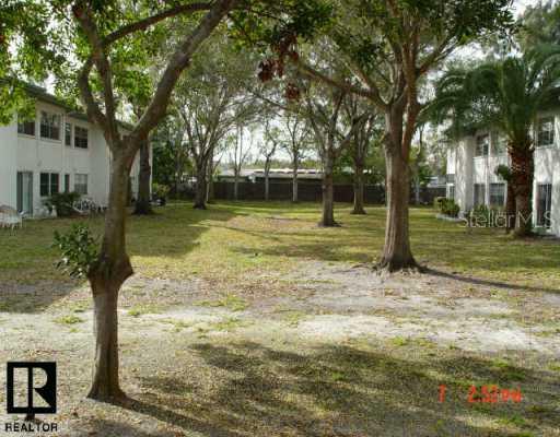 7560 92nd St. #104, Largo, FL 33777