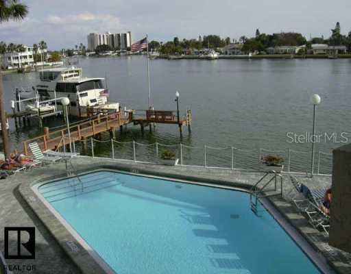285 107th Ave. #407, Treasure Island, FL 33706