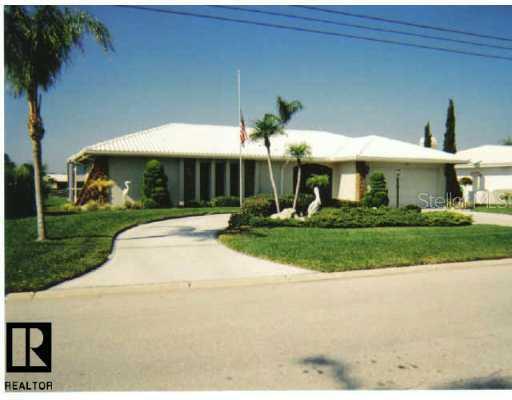 210 Poinciana Ln., Largo, FL 33770