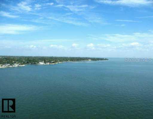 7200 Sunshine Skyway Ln. #15H, St. Petersburg, FL 33711