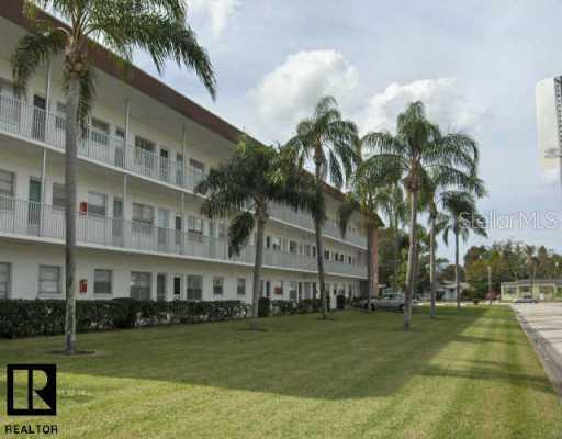 5728 14 Ave. ##304, St. Petersburg, FL 33710