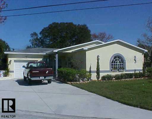 5291 24 Ave., St. Petersburg, FL 33710