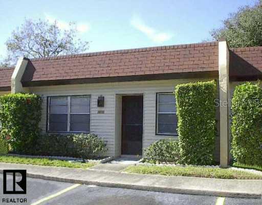 9248 Oakwood Ln., Seminole, FL 33776