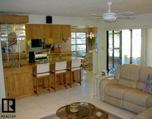 1071 Kent Ln., Palm Harbor, FL 34683