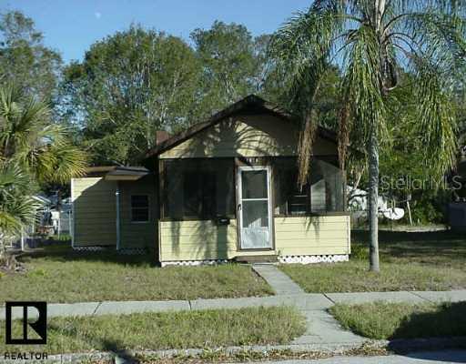 1626 40th St., St Petersburg, FL 33711