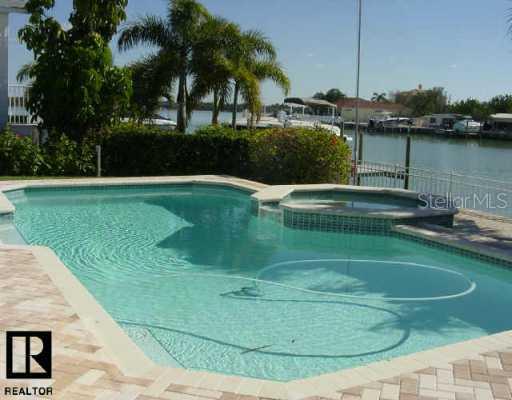 805 116th Ave., Treasure Island, FL 33706