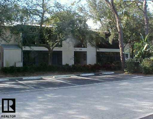 3295 Fox Chase Cir. #205, Palm Harbor, FL 34683