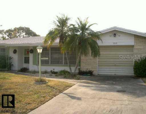 9972 109th St., Seminole, FL 33772
