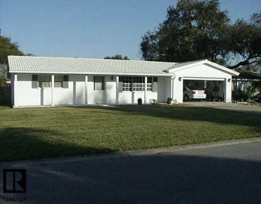 1049 Fay Ave Ave., Largo, FL 33771