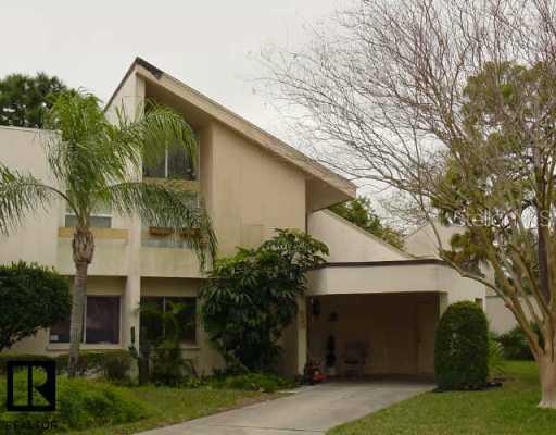 2744 Fox Fire Ct., Clearwater, FL 33761