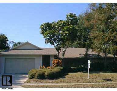 703 Knollwood Dr., Largo, FL 33770