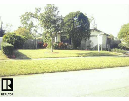 8572 Magnolia Dr., Largo, FL 33777