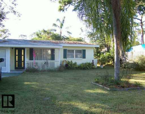 402 Manor Blvd., Palm Harbor, FL 34683