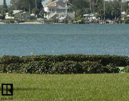 4550 Cove Cir. #101, Madeira Beach, FL 33708