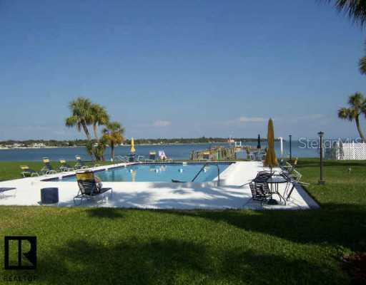 7310 Sunshine Skyway Ln. #116, St Petersburg, FL 33711