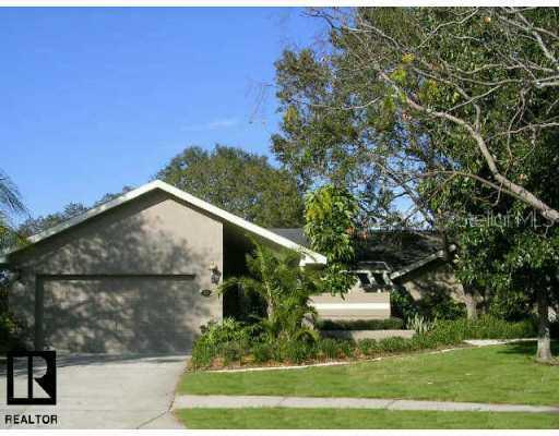 360 Fernshire Ct., Palm Harbor, FL 34683