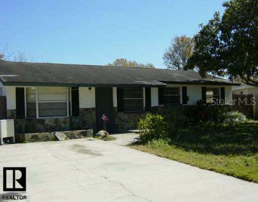 8871 94th St., Largo, FL 33777