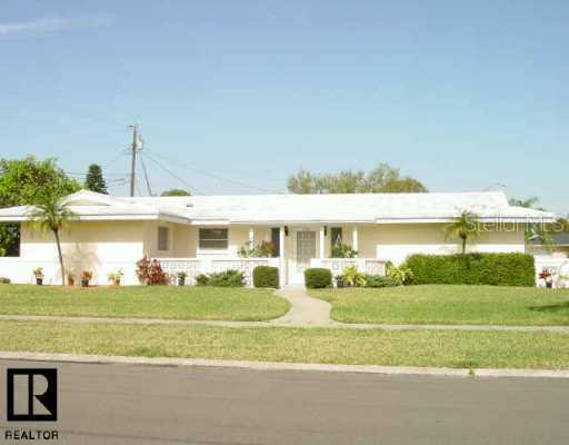 1182 Eden Isle Dr., St Petersburg, FL 33704